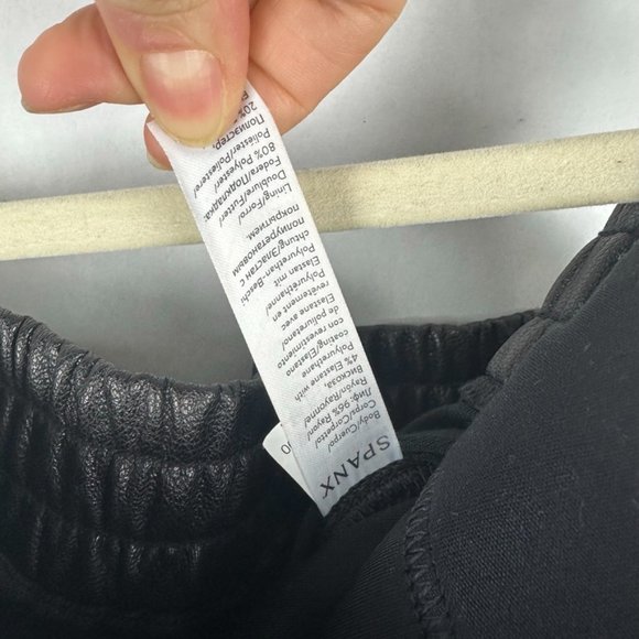 Spanx Womens Faux Leather Jogger Pants Black Size Large Pull On Elastic Waist - Picture 7 of 7